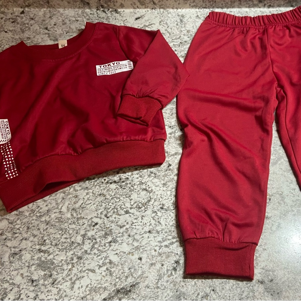 Tokyo Red Kids Sweatshirt and Pants Set